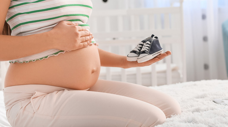 Những Khoảnh Khắc Chăm Sóc Nhỏ Trong Thai Kỳ